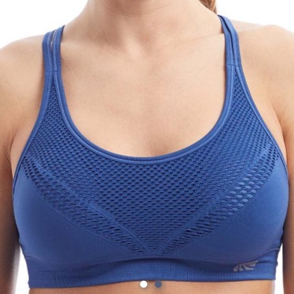marika skylar sports bra